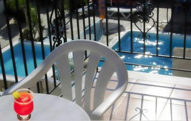 Stella Apartments 마라토캄포스 객실 사진